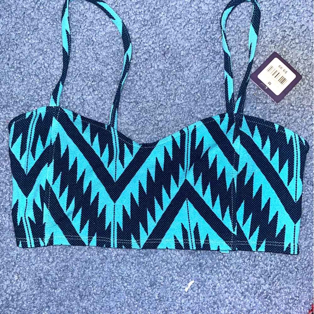 UK2LA Women’s Medium Blue Bralette/ Bandeau - **NEVER WORN**
